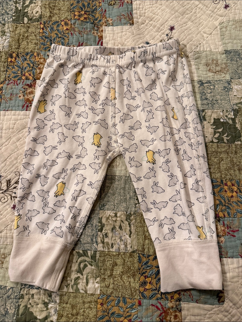 Hanna AnderssonWhite Bunny & Chick Pants 100% pima cotton